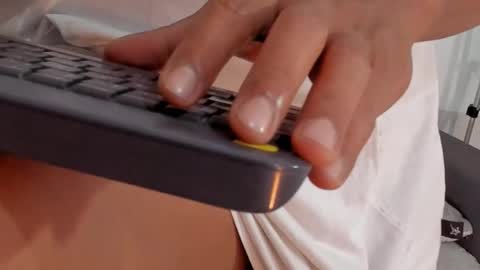 Snapshot of kevin_lance chatting on November 2025 08:38:02 AM Kevin Lance online show from November 2025 08:38:02 AM