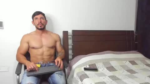 Snapshot of kevin_malone22 chatting on March 2025 02:36:02 AM kevin_malone22 online show from March 2025 02:36:02 AM