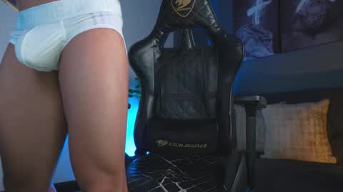 Snapshot of kevin_montoya1 chatting on December 2025 01:20:01 PM kevin montoya online show from December 2025 01:20:01 PM