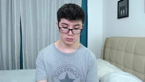 Kevin online show from October 2025 01:36:02 AM