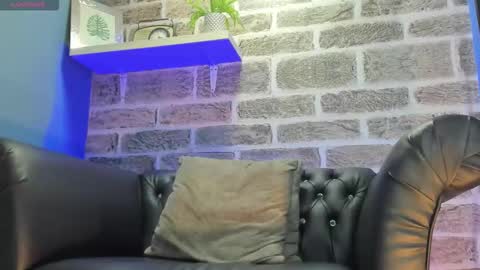 Snapshot of kevinn_blue chatting on October 2025 12:03:01 AM Sexy  Hot Kevin online show from October 2025 12:03:01 AM