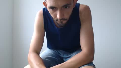 Snapshot of kevinskyb chatting on April 2026 10:40:02 PM kevinskyb online show from April 2026 10:40:02 PM