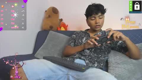 kevin and ottis online show from October 2025 11:17:02 PM