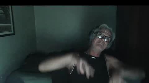 Snapshot of kevwestunder9696 chatting on October 2025 11:18:01 AM kevwestunder9696 online show from October 2025 11:18:01 AM