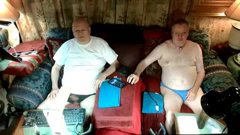 kevydaddyhubby2 online show from July 2026 03:52:01 AM