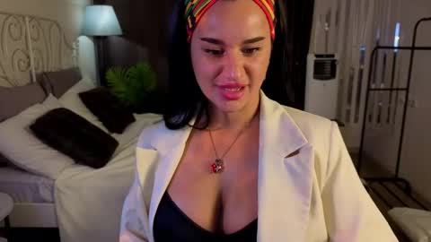 Snapshot of key_of_lust_ chatting on May 2026 01:46:01 AM key_of_lust_ online show from May 2026 01:46:01 AM