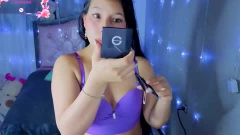 Snapshot of keyla_meow2002 chatting on September 2025 10:45:01 PM keyla meow2002 online show from September 2025 10:45:01 PM