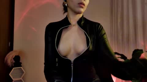 Snapshot of keylamiller1 chatting on January 2025 12:48:02 AM Keyla online show from January 2025 12:48:02 AM