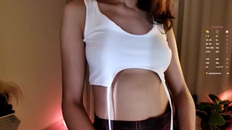 Snapshot of keylamiller1 chatting on March 2025 09:37:02 PM Keyla online show from March 2025 09:37:02 PM