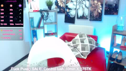 Snapshot of keylathomson chatting on February 2025 04:14:02 PM Keyla online show from February 2025 04:14:02 PM