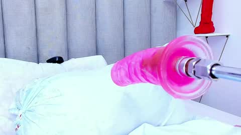 Snapshot of keyllaa_ chatting on December 2024 11:12:02 PM Keylla online show from December 2024 11:12:02 PM