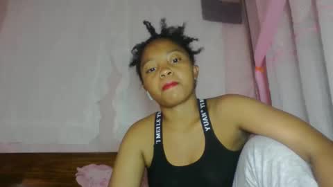 Snapshot of khaissa chatting on April 2026 11:36:01 AM khaissa online show from April 2026 11:36:01 AM