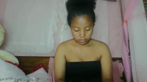 Snapshot of khaissa chatting on April 2026 10:51:02 AM khaissa online show from April 2026 10:51:02 AM