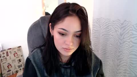 Liss online show from February 2025 03:51:02 PM