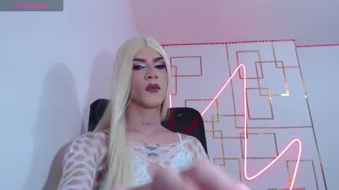 Snapshot of khalany_hadid chatting on December 2024 05:37:02 AM kahalany online show from December 2024 05:37:02 AM