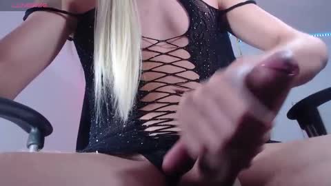 Snapshot of khalany_hadid chatting on February 2025 05:25:01 AM kahalany online show from February 2025 05:25:01 AM