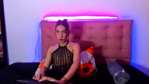 Snapshot of khandyz chatting on February 2025 04:40:01 PM Khandyz online show from February 2025 04:40:01 PM