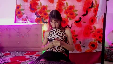 Snapshot of khandyz chatting on October 2025 06:14:02 PM Khandyz online show from October 2025 06:14:02 PM