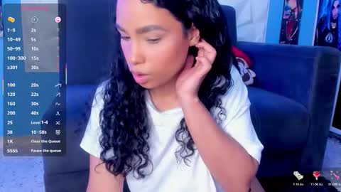 khateandersson online show from November 2025 07:12:01 PM