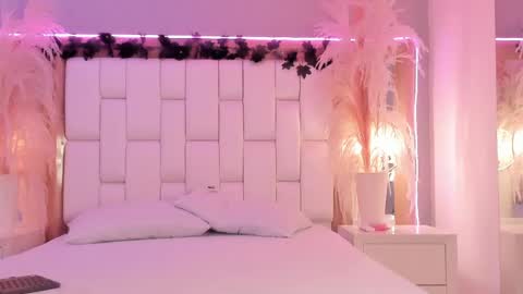 Khathiee online show from April 2026 07:58:02 PM