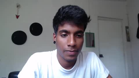 khevinlopezonig online show from December 2024 05:15:02 PM