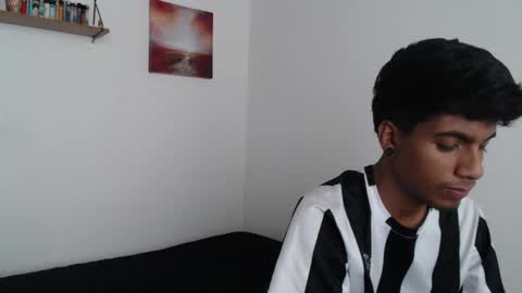 khevinlopezonig online show from January 2025 05:32:01 PM