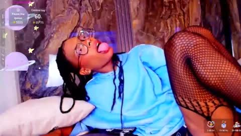 khler_angelis online show from October 2025 12:35:01 PM