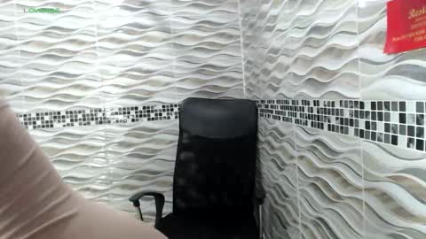 khloe33 online show from September 2025 10:05:01 AM