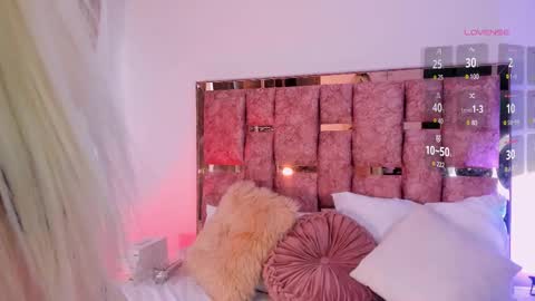 KHLOE online show from March 2025 11:47:02 AM