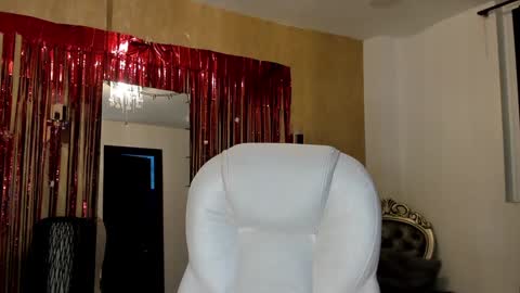 Khloe online show from January 2025 12:47:02 PM