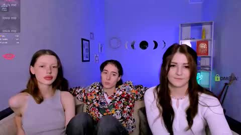 khloebeauty online show from December 2025 08:25:02 PM