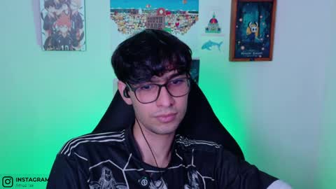 khozler_ online show from May 2026 03:13:01 AM
