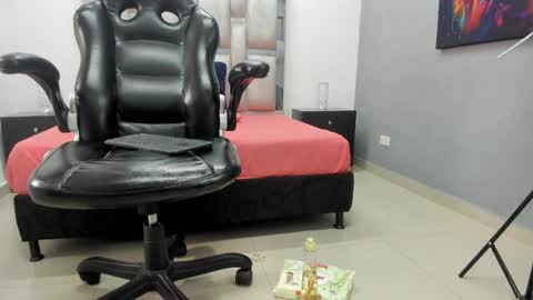 Kris Evans online show from April 2026 03:39:01 PM