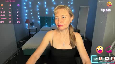 Ellie online show from March 2026 10:52:01 AM