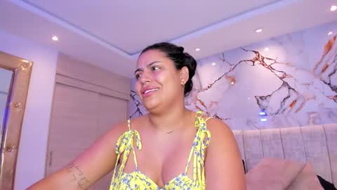    N         M online show from November 2025 11:32:02 AM