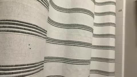 kiannaluv online show from October 2025 01:56:02 PM