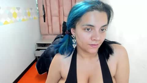 Snapshot of kiara_cruz__ chatting on September 2025 08:01:02 PM kiara Cruz online show from September 2025 08:01:02 PM