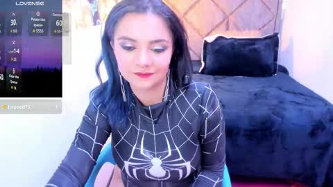 Snapshot of kiara_cruz__ chatting on October 2025 05:44:02 PM kiara Cruz online show from October 2025 05:44:02 PM