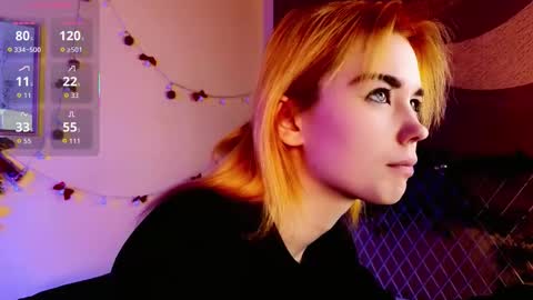 Kira online show from January 2026 10:34:02 PM