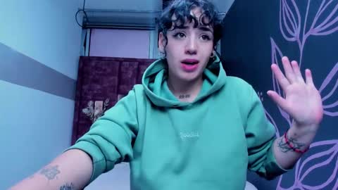 KIARA FOX online show from March 2026 10:43:02 AM