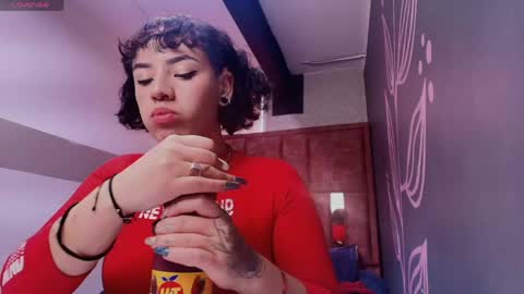 Snapshot of kiara_fox__ chatting on May 2026 08:05:01 PM KIARA FOX online show from May 2026 08:05:01 PM