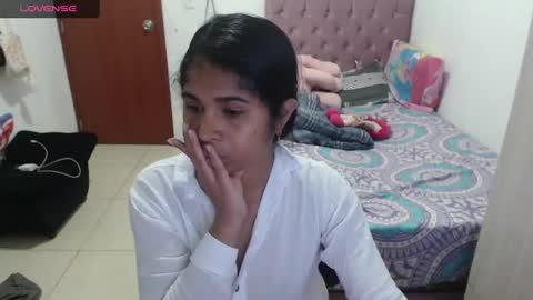 Kiara online show from March 2025 02:09:01 AM