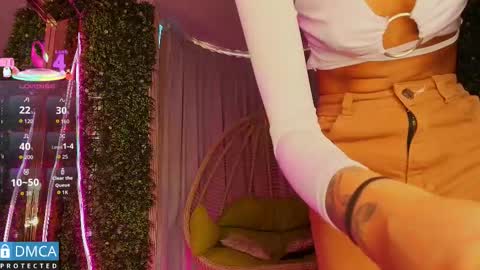 Snapshot of kiara_zahiri_ chatting on September 2025 11:10:02 AM Kiara Zahiri online show from September 2025 11:10:02 AM