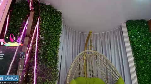 Snapshot of kiara_zahiri_ chatting on September 2025 10:48:01 AM Kiara Zahiri online show from September 2025 10:48:01 AM