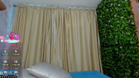 Snapshot of kiara_zahiri_ chatting on September 2025 11:14:01 AM Kiara Zahiri online show from September 2025 11:14:01 AM