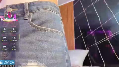 Snapshot of kiara_zahiri_ chatting on October 2025 11:29:02 AM Kiara Zahiri online show from October 2025 11:29:02 AM