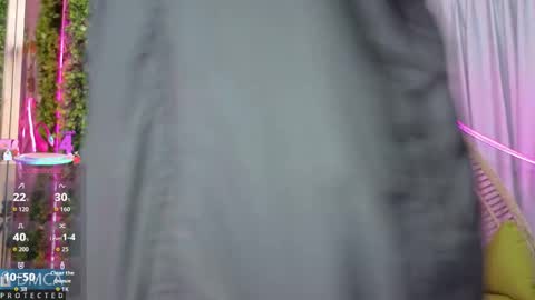 Snapshot of kiara_zahiri_ chatting on October 2025 11:08:02 AM Kiara Zahiri online show from October 2025 11:08:02 AM