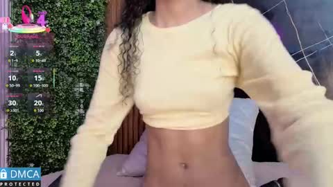 Snapshot of kiara_zahiri_ chatting on October 2025 11:19:01 AM Kiara Zahiri online show from October 2025 11:19:01 AM