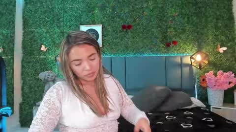 Valery online show from April 2026 07:40:02 PM