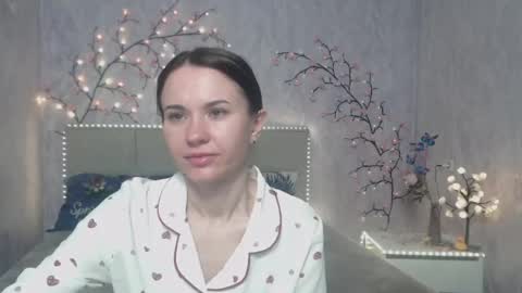 Snapshot of kiaracriegs chatting on April 2026 02:27:02 AM Kara online show from April 2026 02:27:02 AM